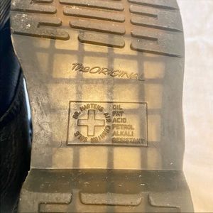 Doc Marten’s 1460 Women’s Pascal Virginia Leather Boots